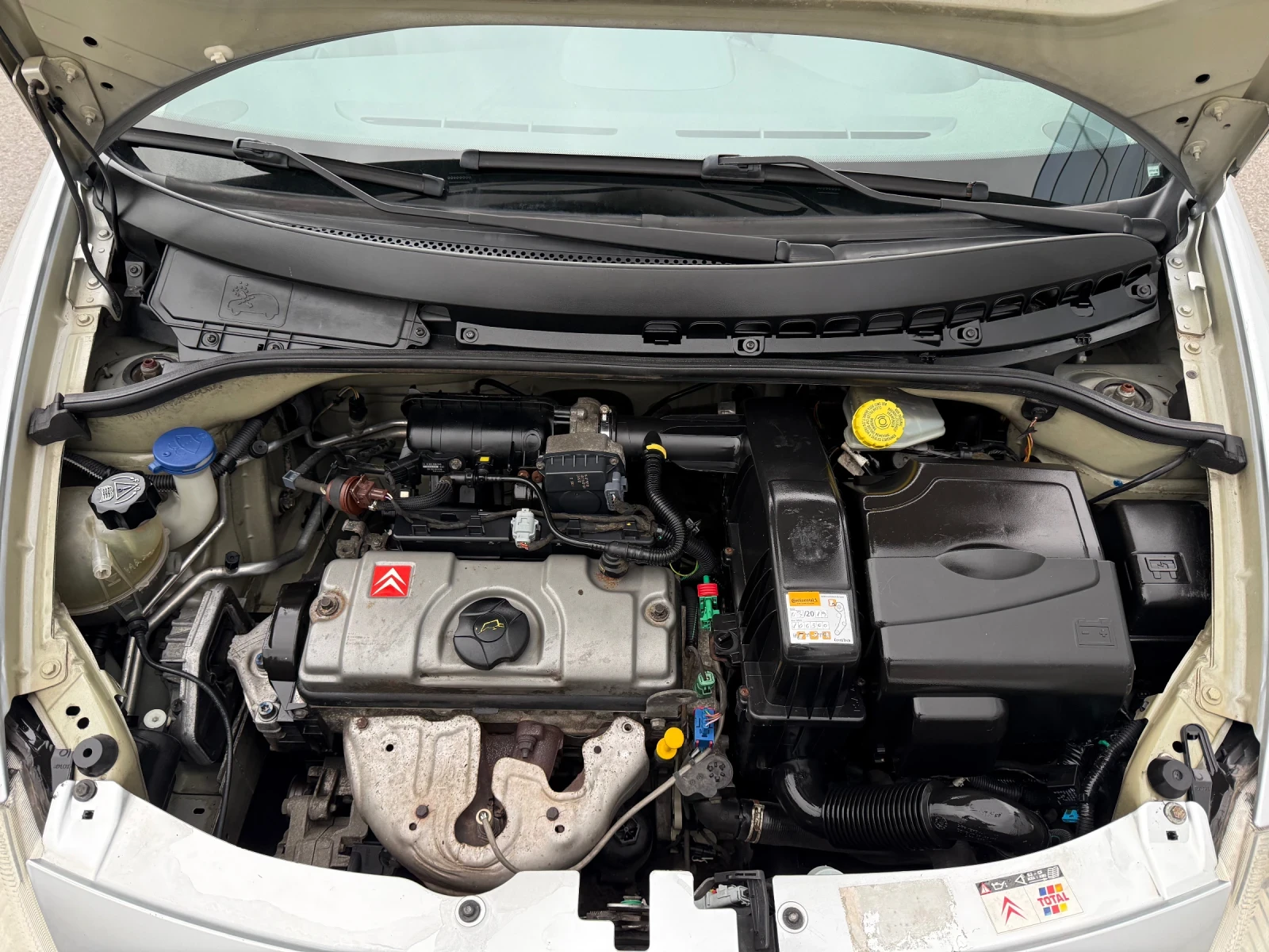 Citroen C3 1, 4i #БЕНЗИН# АВТОМАТИК#, снимка 14 - Автомобили и джипове - 53952411