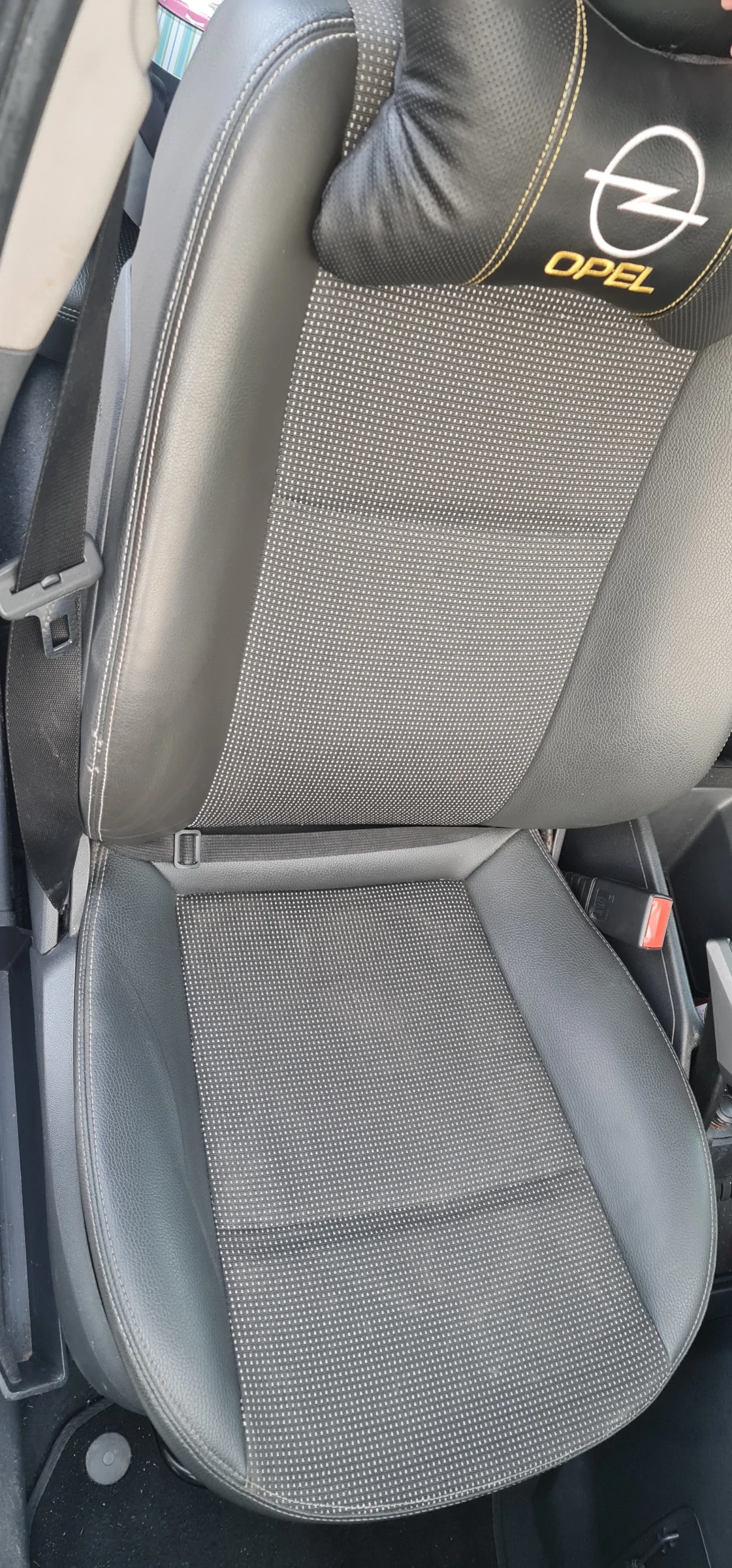 Opel Zafira, снимка 12 - Автомобили и джипове - 54071530