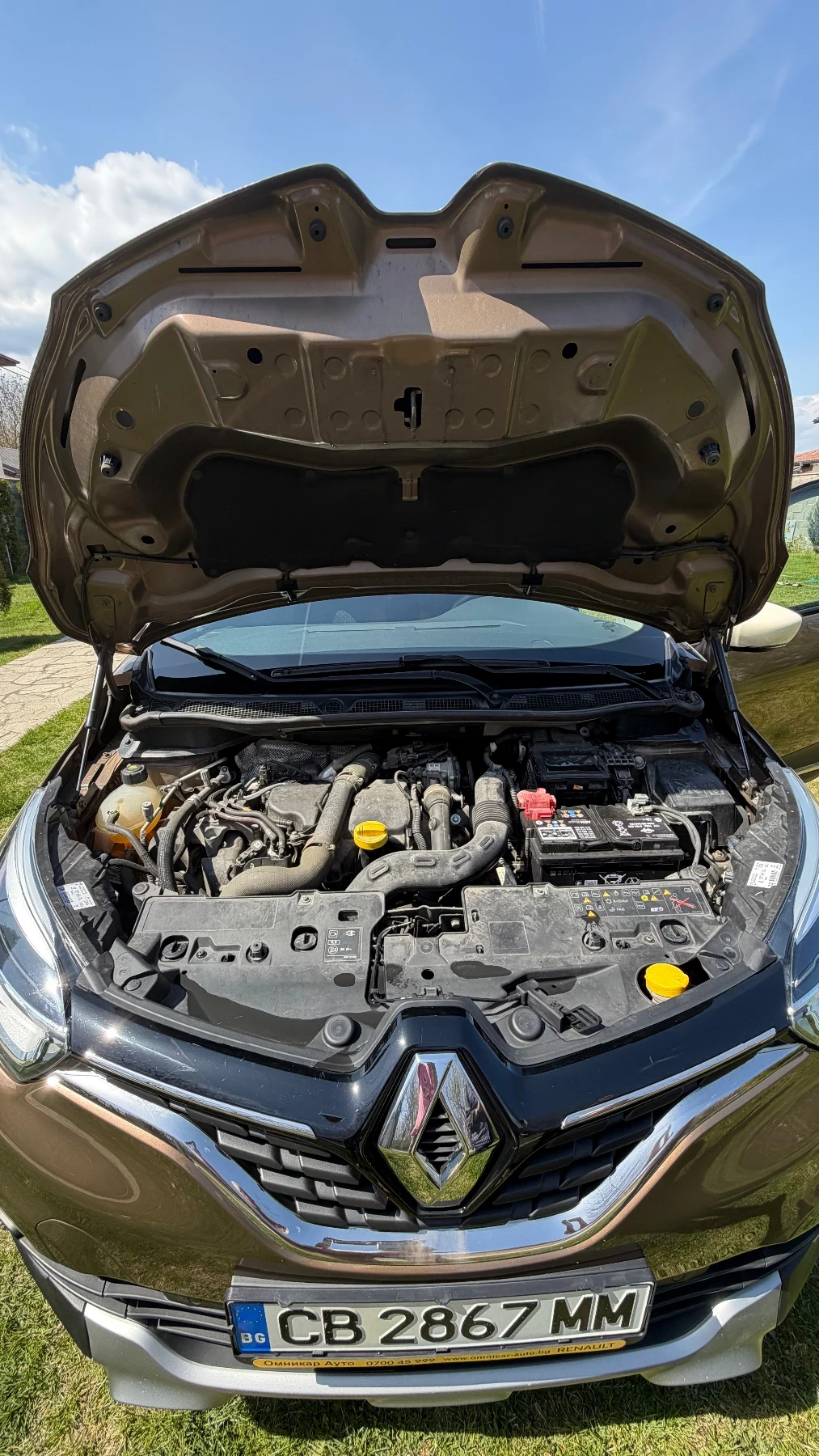 Renault Captur Intense, снимка 10 - Автомобили и джипове - 54172897