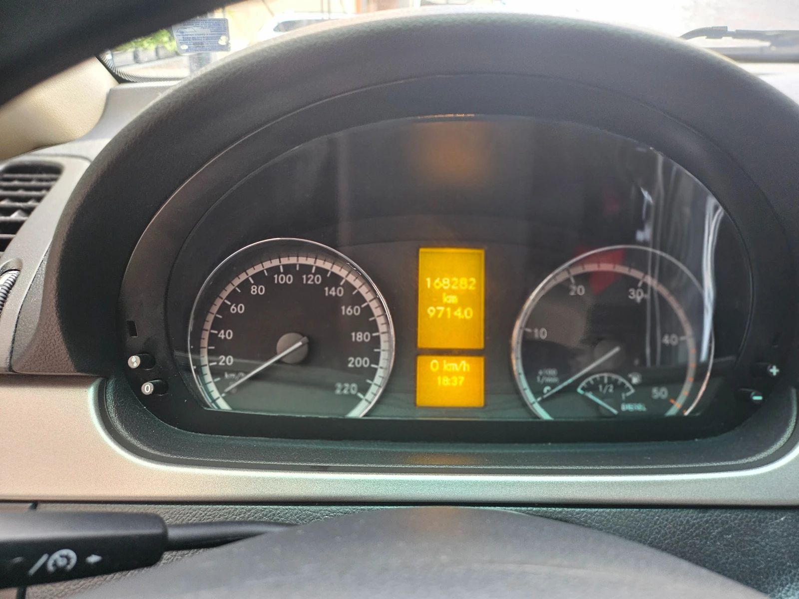 Mercedes-Benz Viano 2.2 CDI TRE/L, снимка 16 - Автомобили и джипове - 54410400