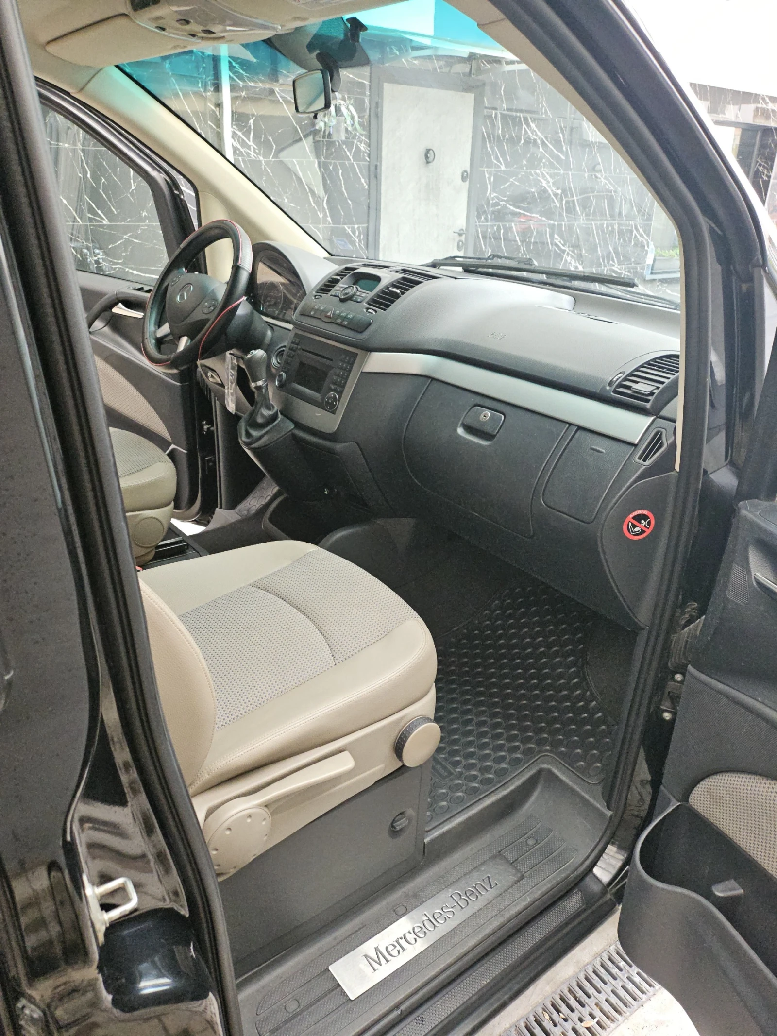 Mercedes-Benz Viano 2.2 CDI TRE/L, снимка 10 - Автомобили и джипове - 54410400