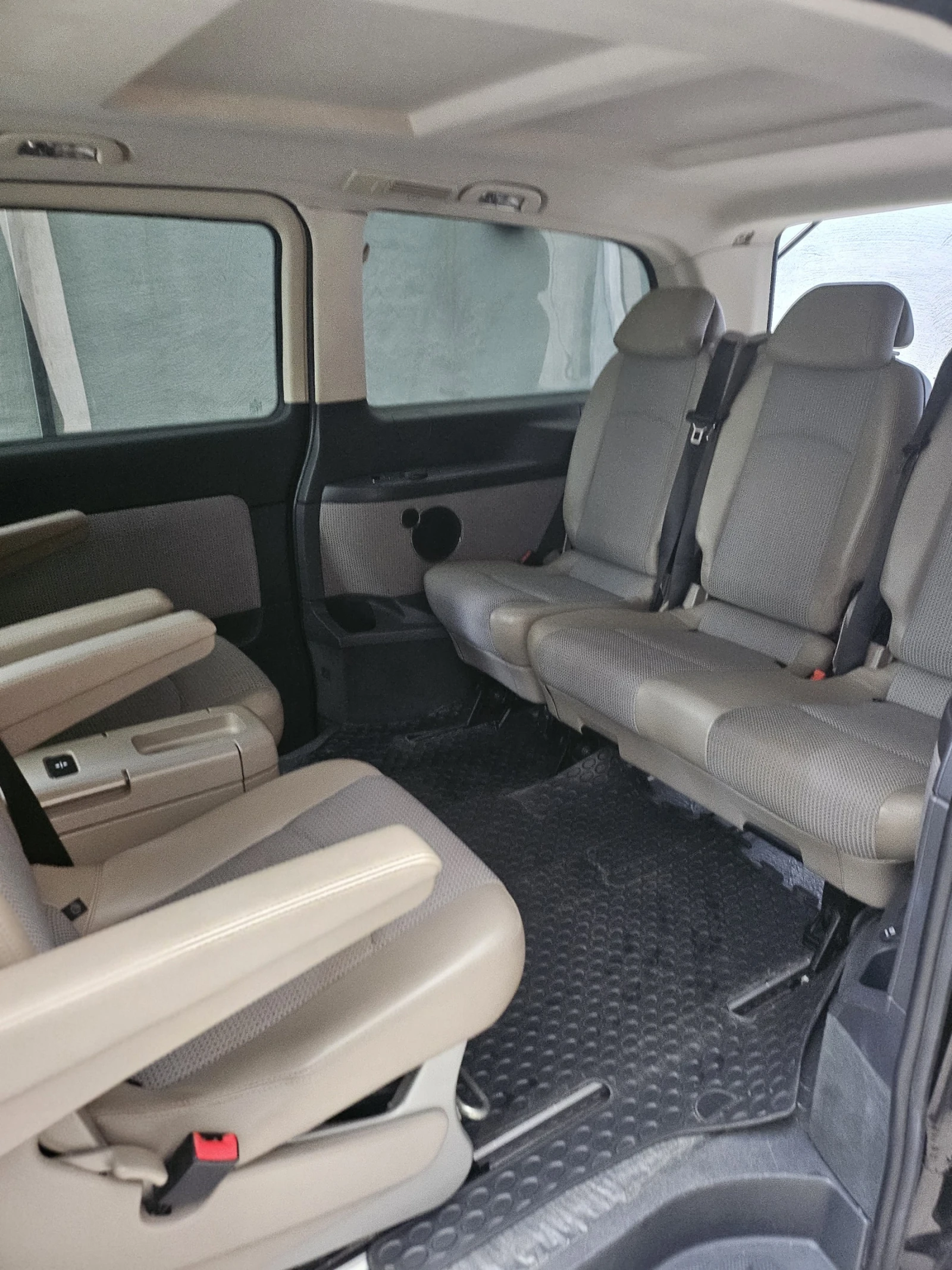 Mercedes-Benz Viano 2.2 CDI TRE/L, снимка 11 - Автомобили и джипове - 54410400
