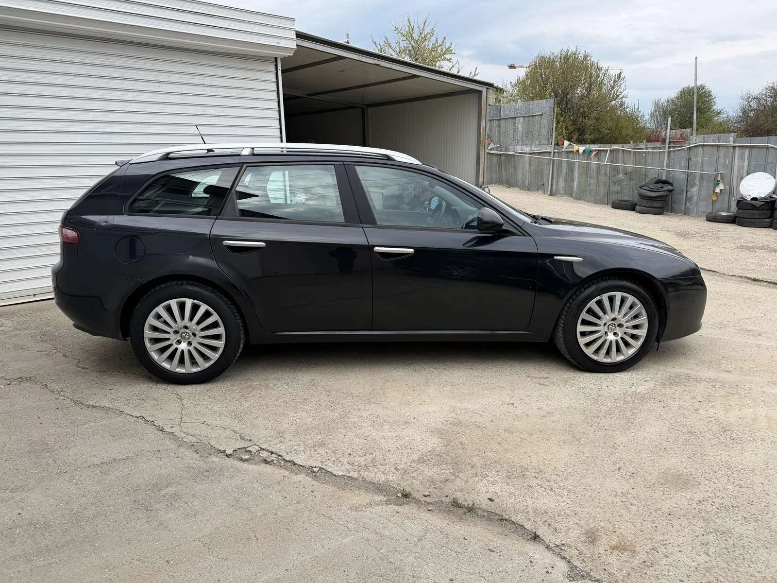 Alfa Romeo 159 sportwagon 1, 9 16V 150, снимка 5 - Автомобили и джипове - 54673337