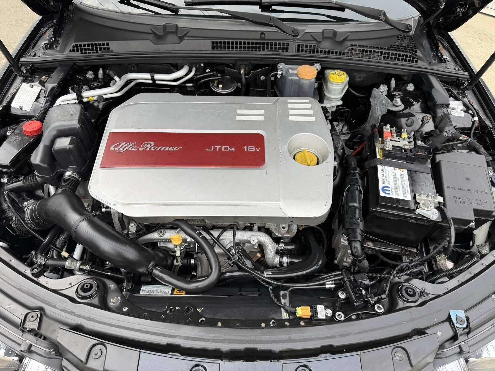 Alfa Romeo 159 sportwagon 1, 9 16V 150, снимка 7 - Автомобили и джипове - 54673337