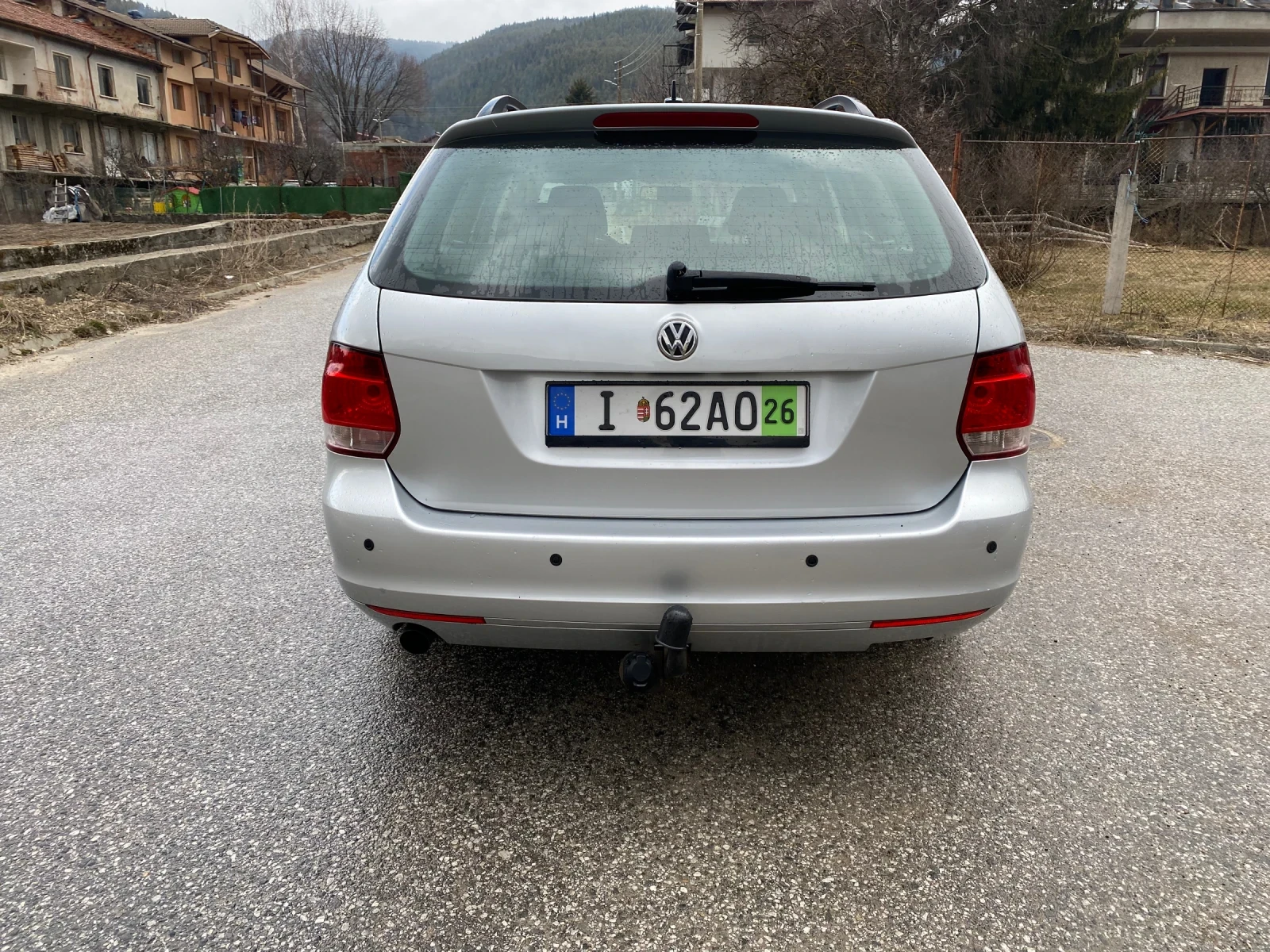 VW Golf 1.6tdi 105кс., снимка 4 - Автомобили и джипове - 54754635