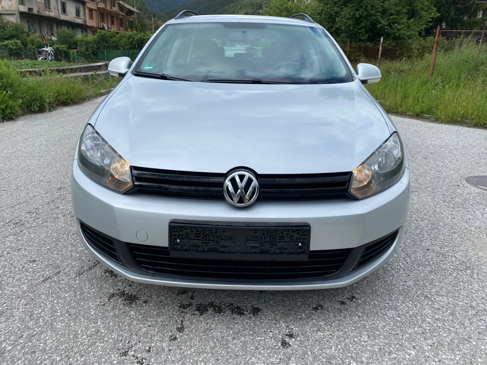 VW Golf 1.6tdi 105кс.