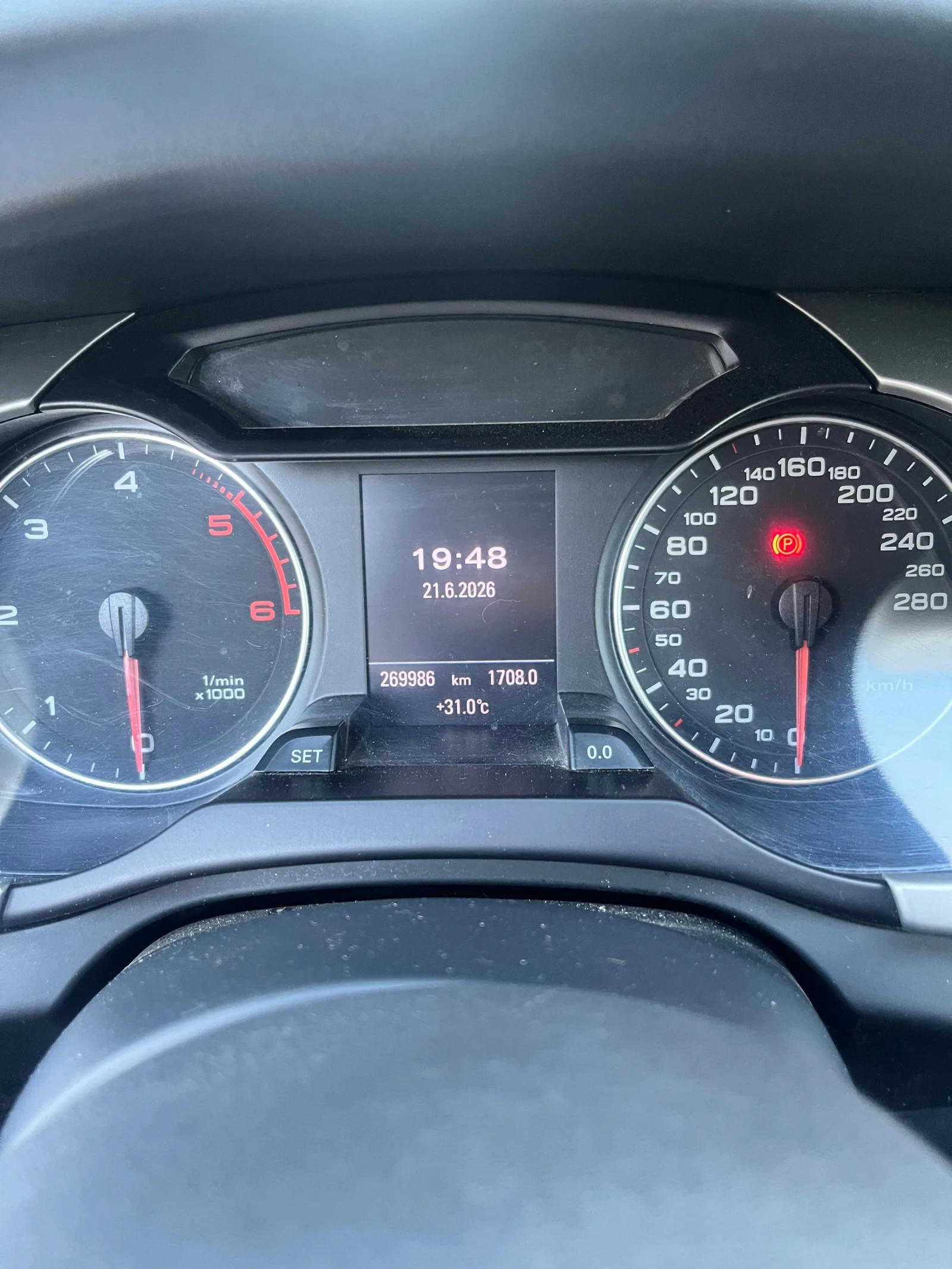 Audi A4, снимка 12 - Автомобили и джипове - 54839050