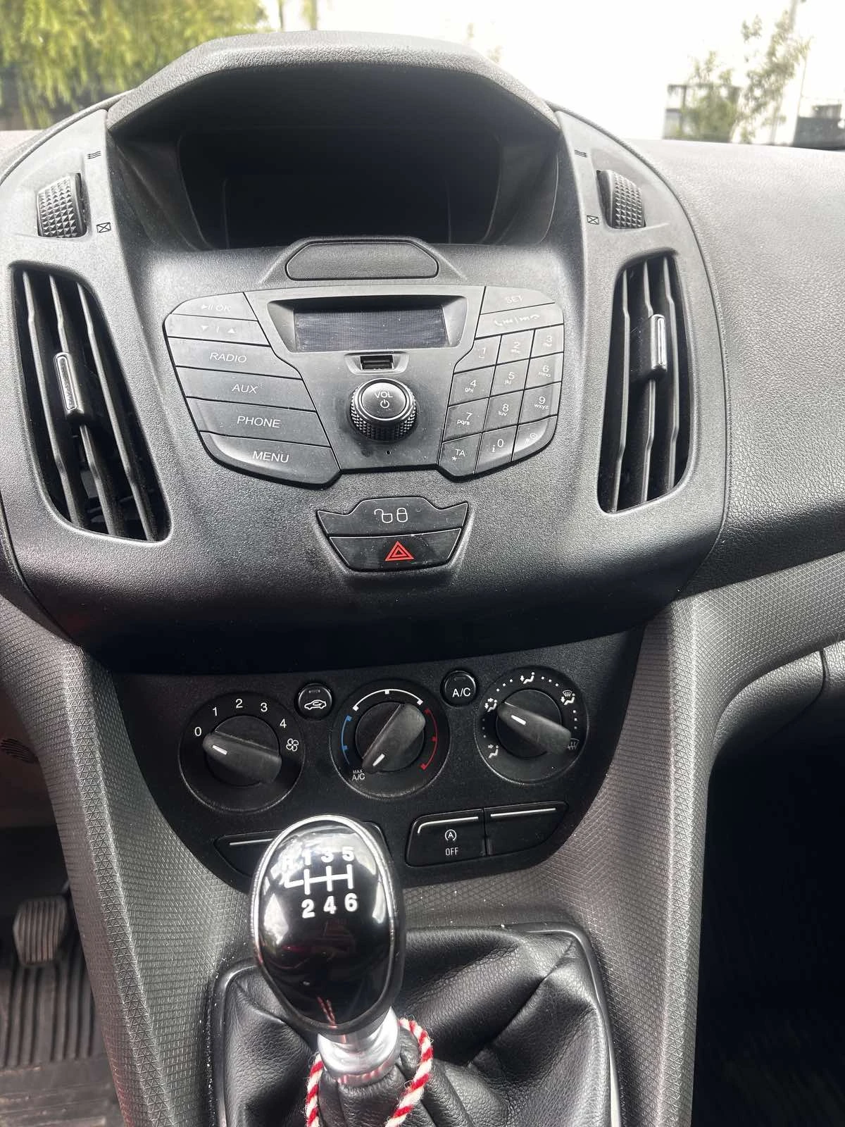 Ford Connect, снимка 4 - Автомобили и джипове - 55112082