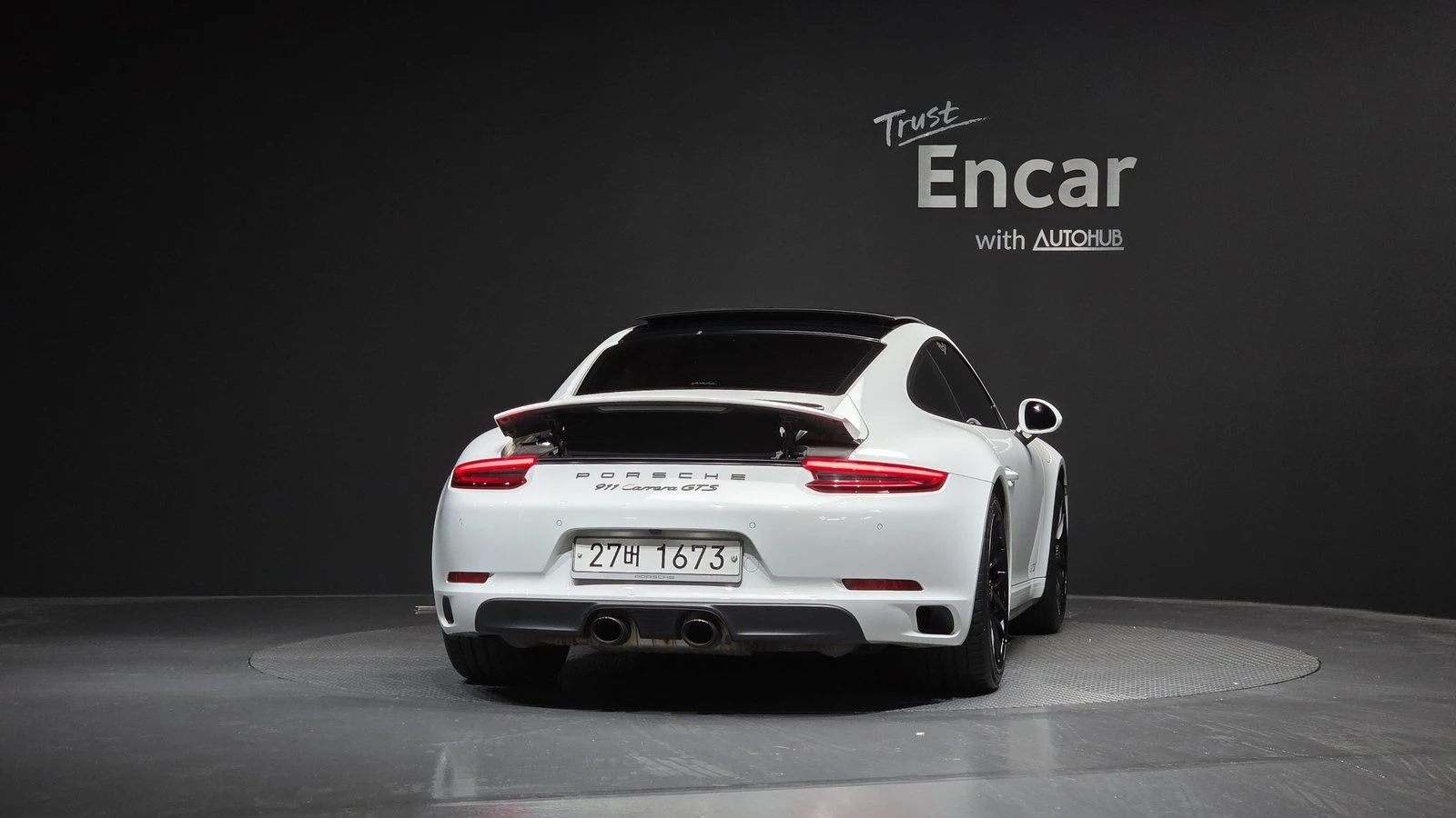 Porsche 911 Carrera GTS* ЛЮК* ПОДГРЕВ ВОЛАН* КРАЙНА ЦЕНА, снимка 4 - Автомобили и джипове - 55367105
