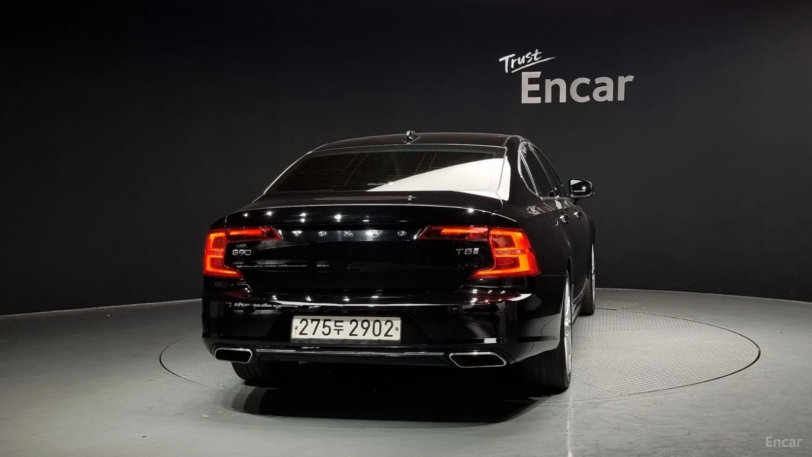 Volvo S90 T5 Inscription* КОЖА* ОБДУХВ* ПАНО* НАВИ, снимка 4 - Автомобили и джипове - 55493631