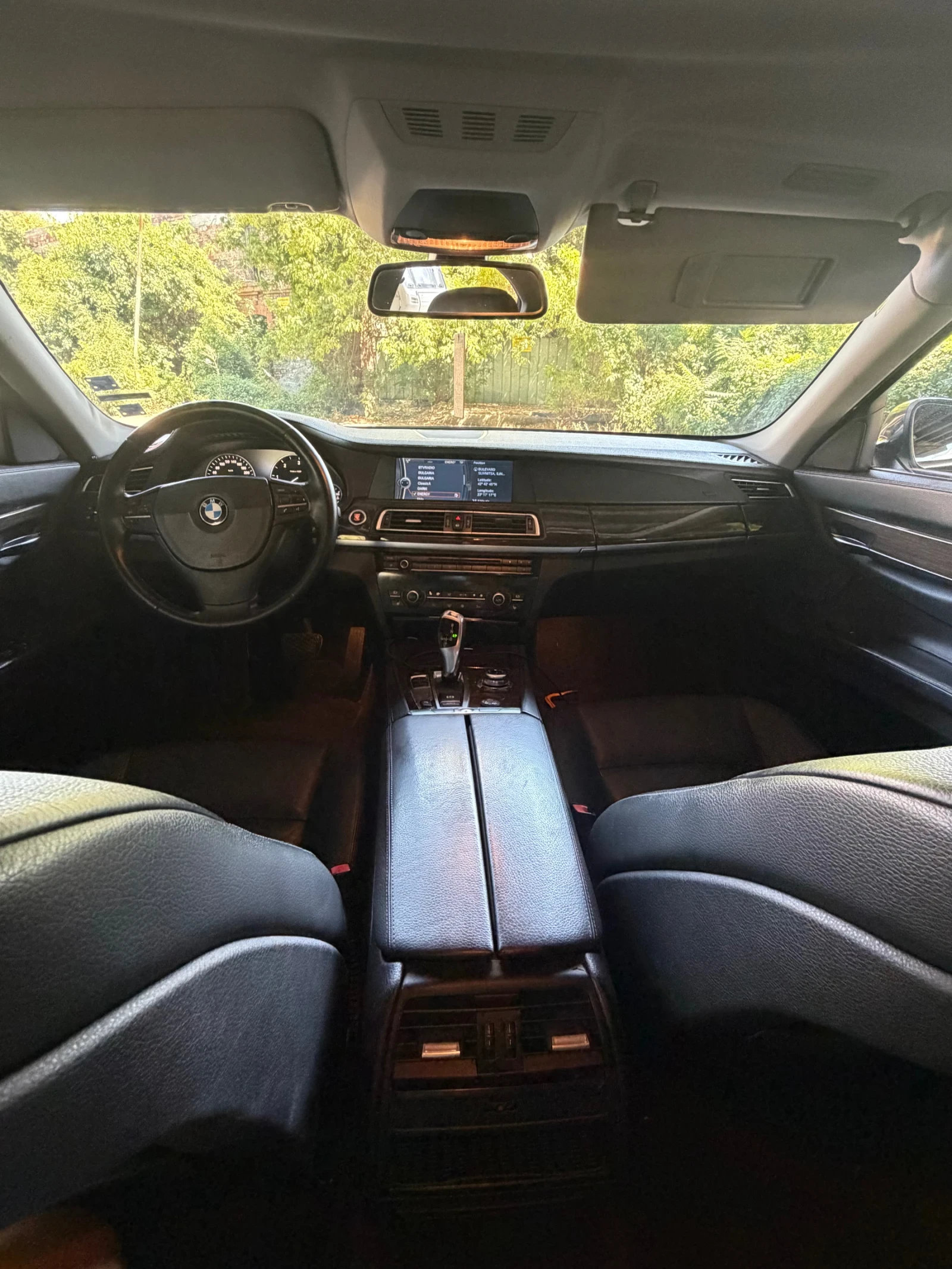 BMW 730 X Drive, снимка 11 - Автомобили и джипове - 55612983