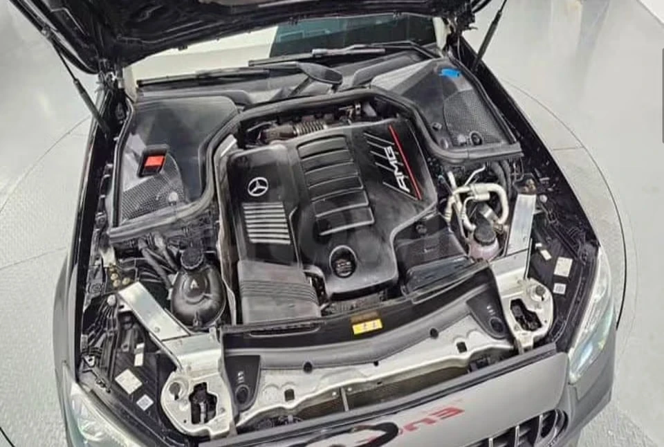 Mercedes-Benz E 53 AMG 4MATIC, снимка 14 - Автомобили и джипове - 55743388