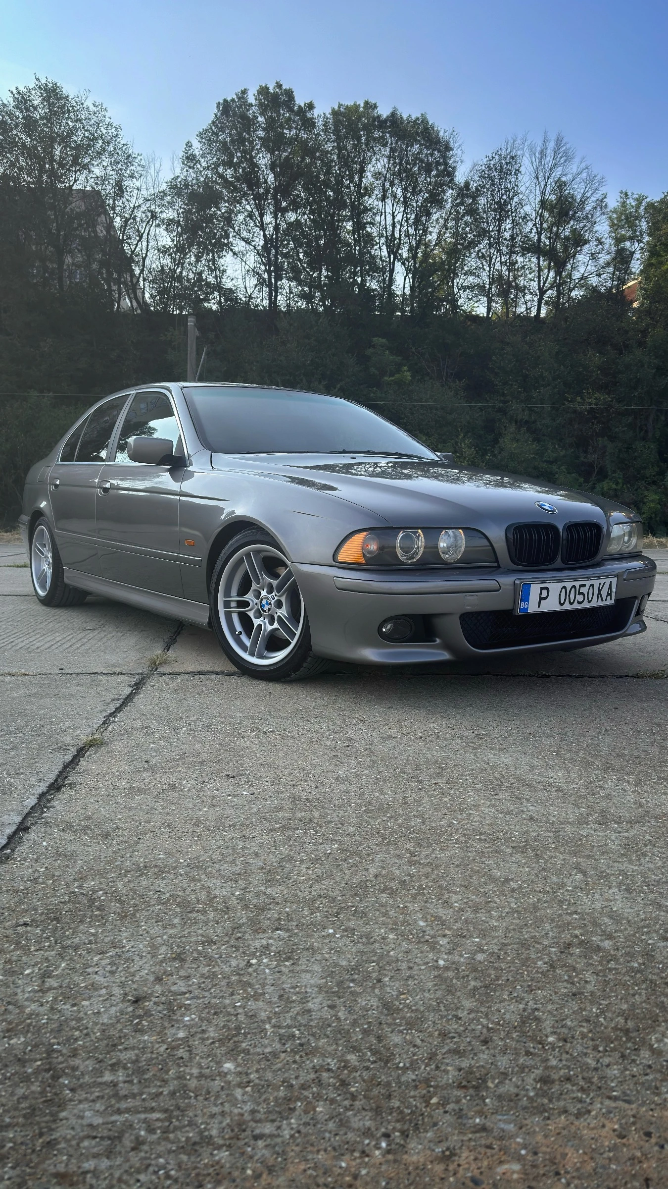 BMW 520