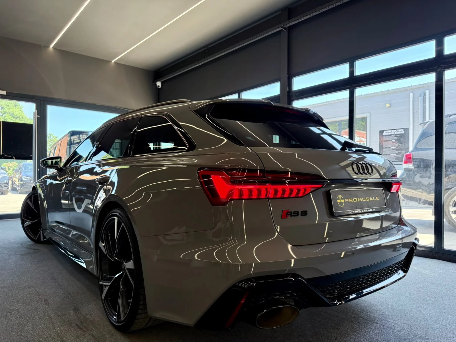 Audi Rs6 Avant Performance* B&O* Обдух* Full*  Лизинг , снимка 4 - Автомобили и джипове - 55927797