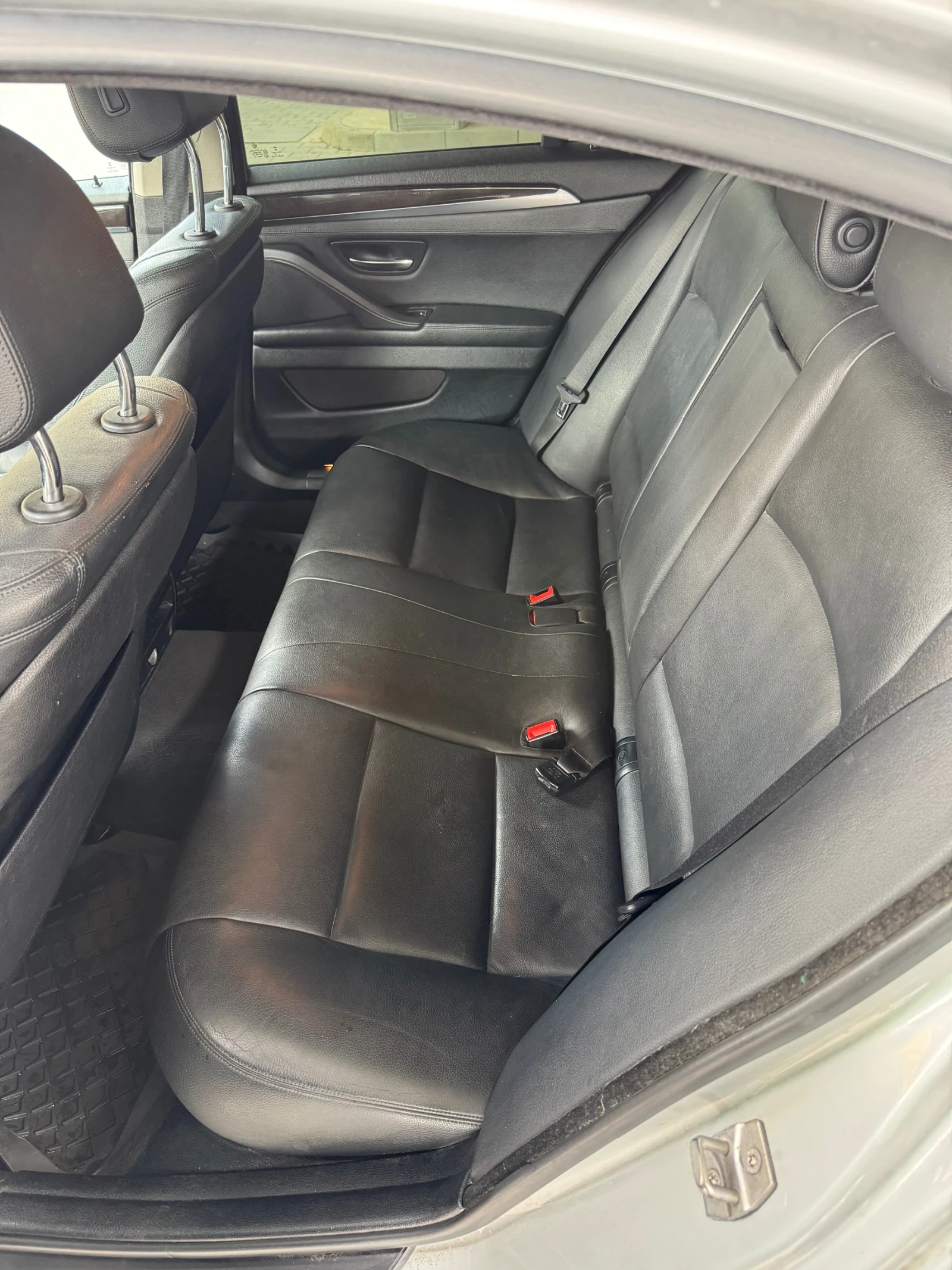 BMW 528, снимка 10 - Автомобили и джипове - 56312971