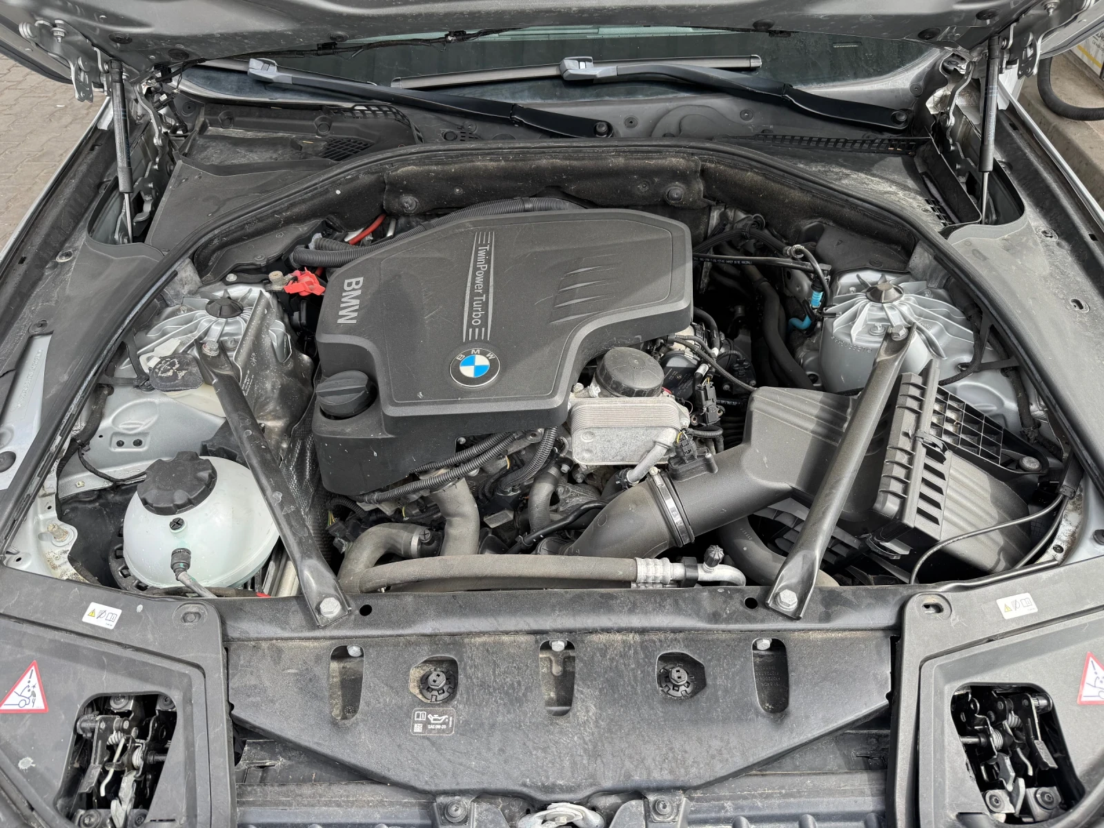 BMW 528, снимка 7 - Автомобили и джипове - 56312971