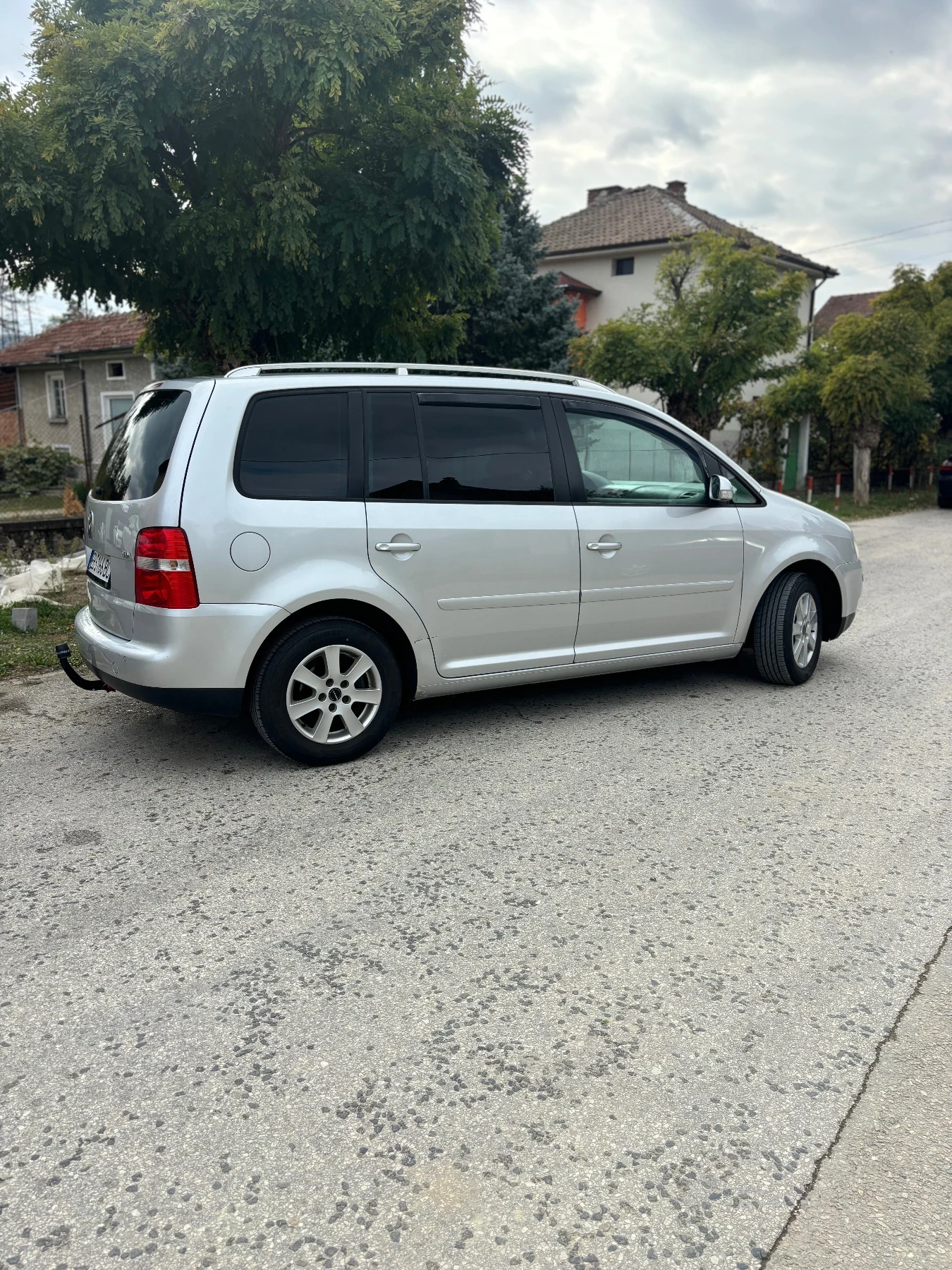 VW Touran Volkswagen /Touran/Highline/2.0/140ps | Mobile.bg � ����������� 2