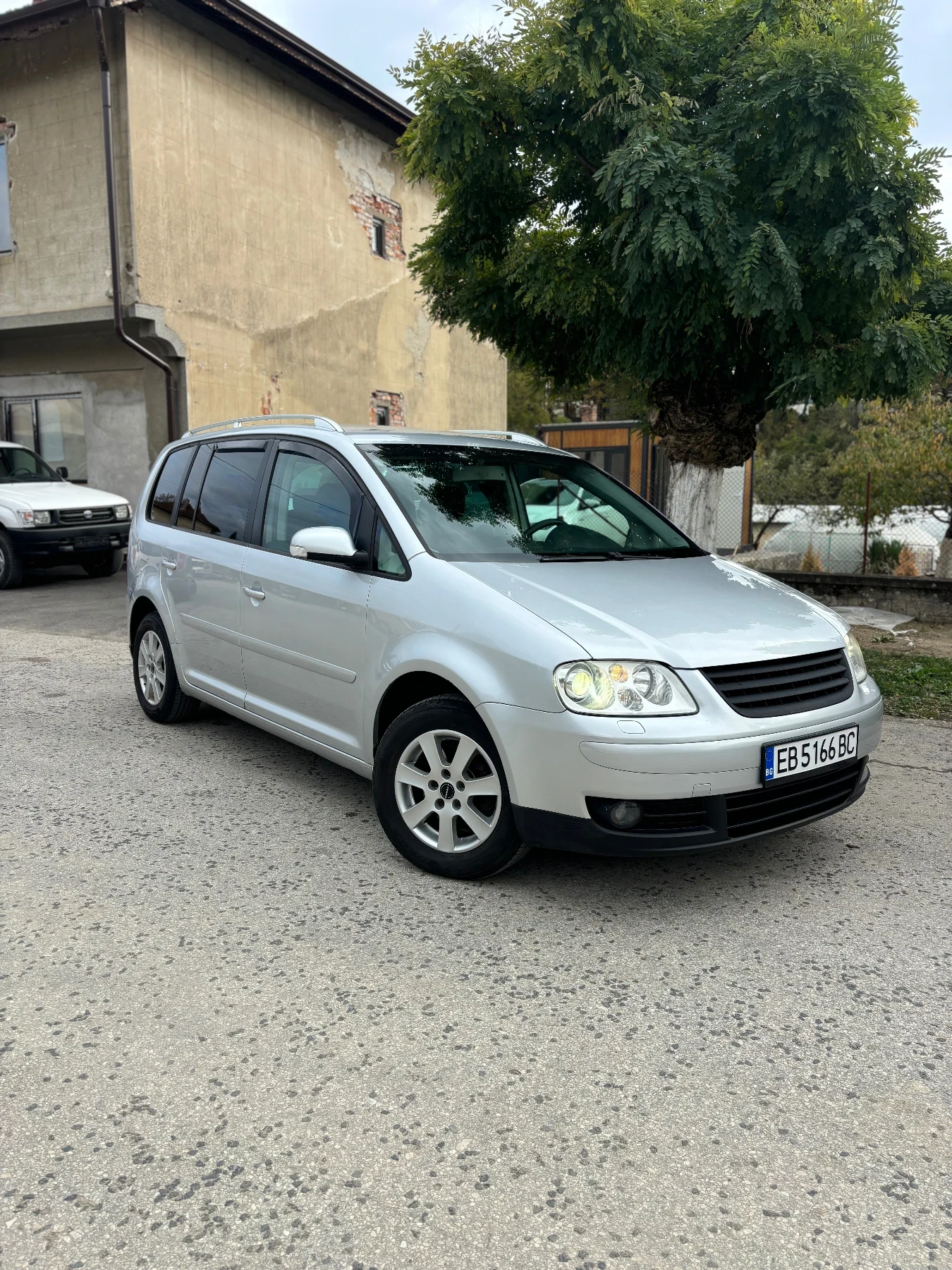 VW Touran Volkswagen /Touran/Highline/2.0/140ps