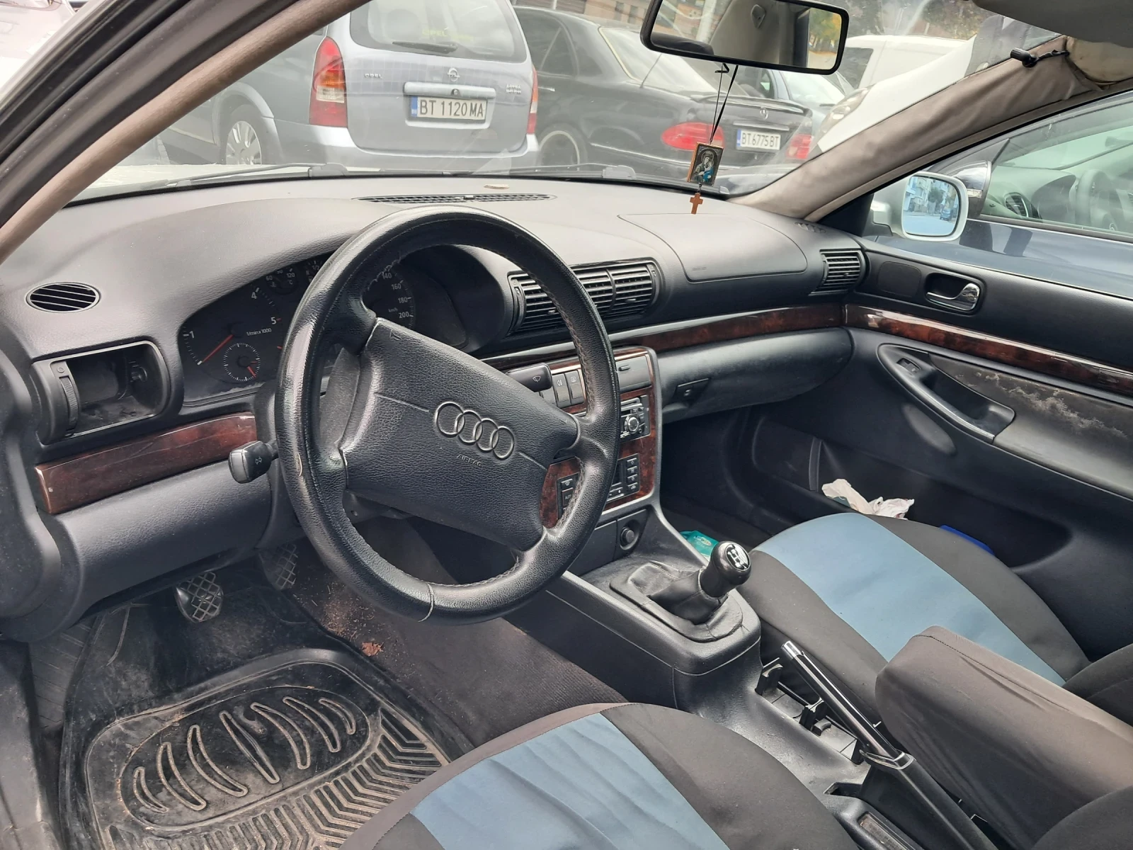 Audi A4 1.9 TDI, снимка 8 - Автомобили и джипове - 56588007