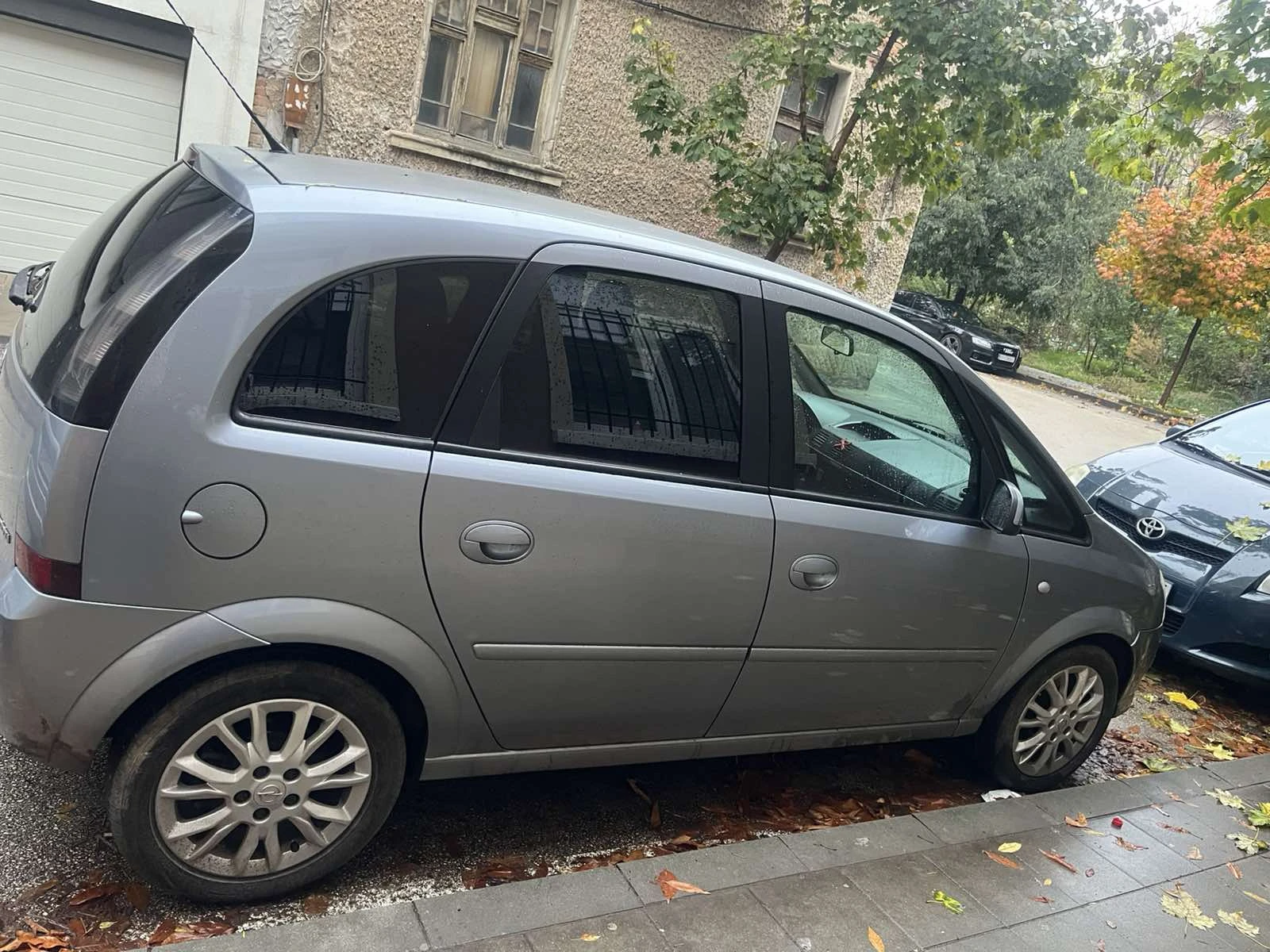Opel Meriva Фейслифт, снимка 4 - Автомобили и джипове - 56737248