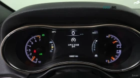 Jeep Grand cherokee 109K KM* OVERLAND* 8ZF* 4X4* ОБДУХ* PANO* ПРУЖИНИ*, снимка 7