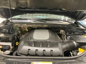 Jeep Grand cherokee 5.7 V8 HEMI Overland - 11000 € / 21514.13 лв. - 31233644 11