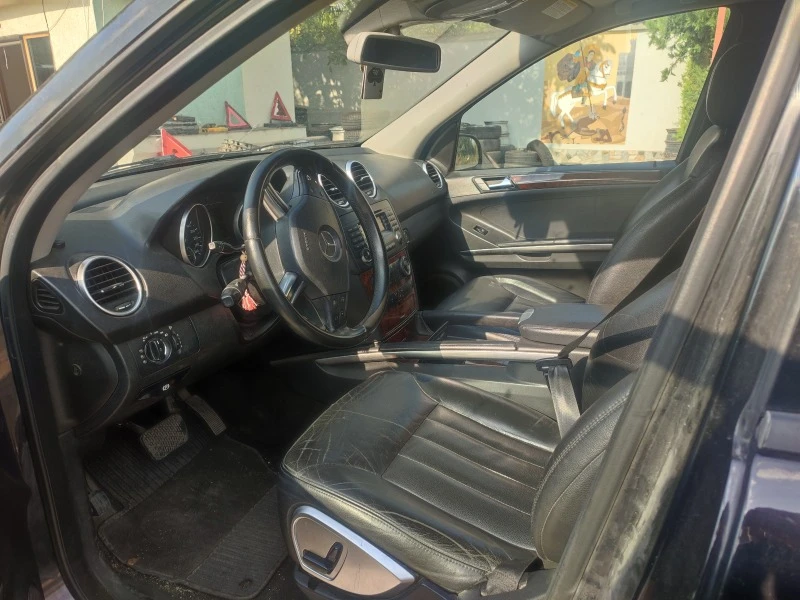 Mercedes-Benz ML 320, снимка 3 - Автомобили и джипове - 42932265