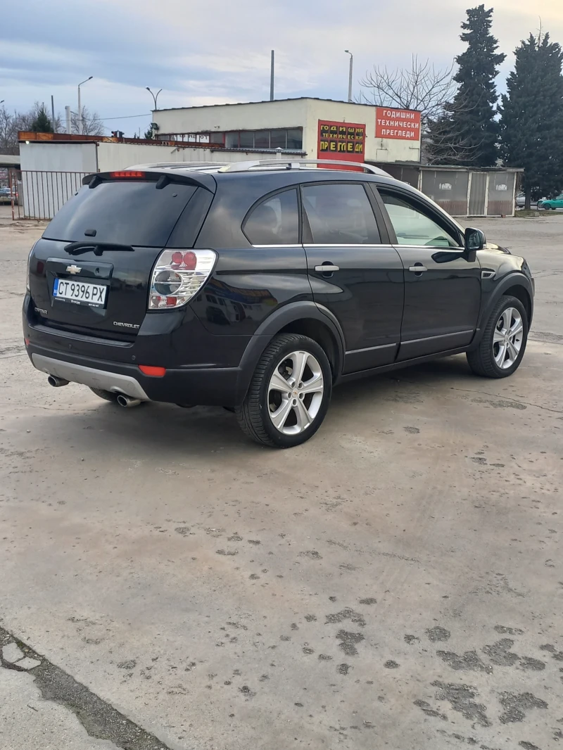 Chevrolet Captiva, снимка 4 - Автомобили и джипове - 47969743