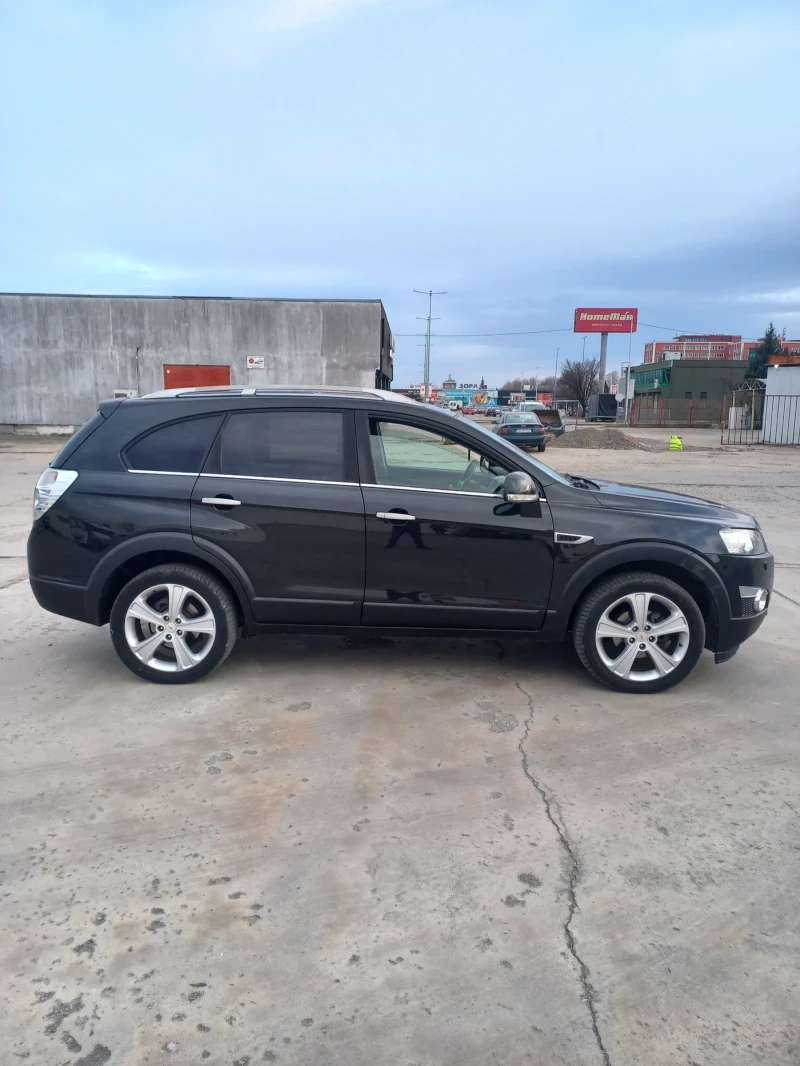 Chevrolet Captiva, снимка 3 - Автомобили и джипове - 47969743