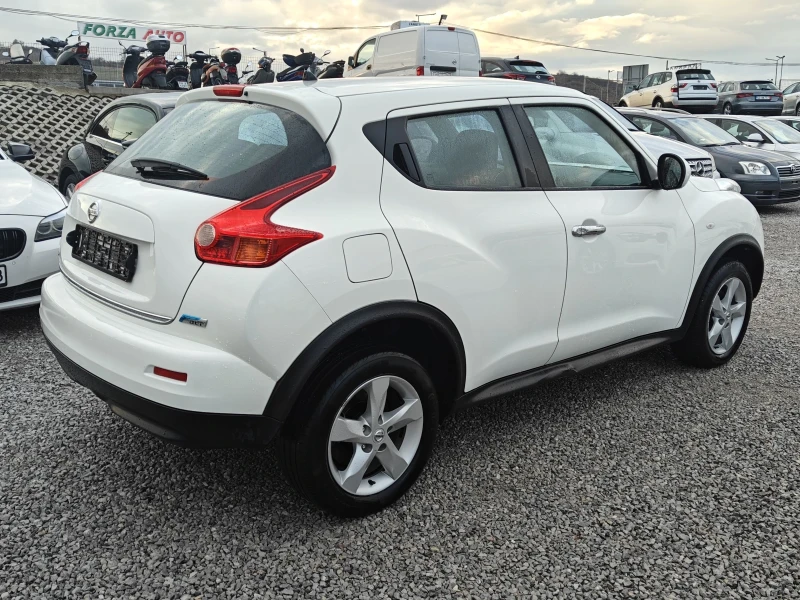 Nissan Juke, снимка 12 - Автомобили и джипове - 48335574