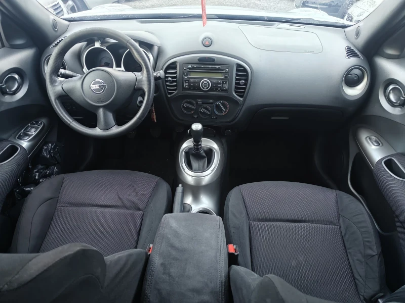 Nissan Juke, снимка 16 - Автомобили и джипове - 48335574