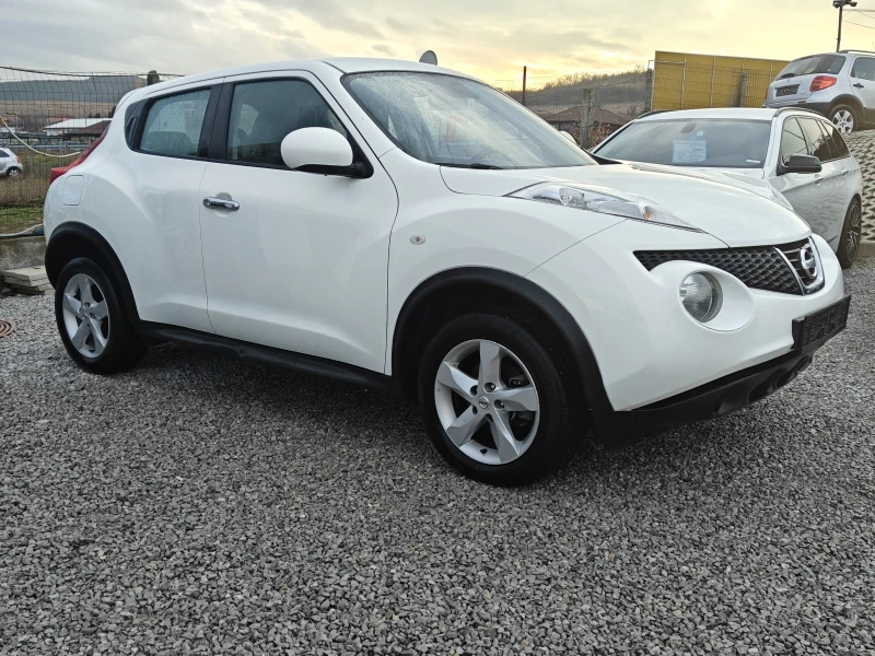 Nissan Juke, снимка 5 - Автомобили и джипове - 48335574