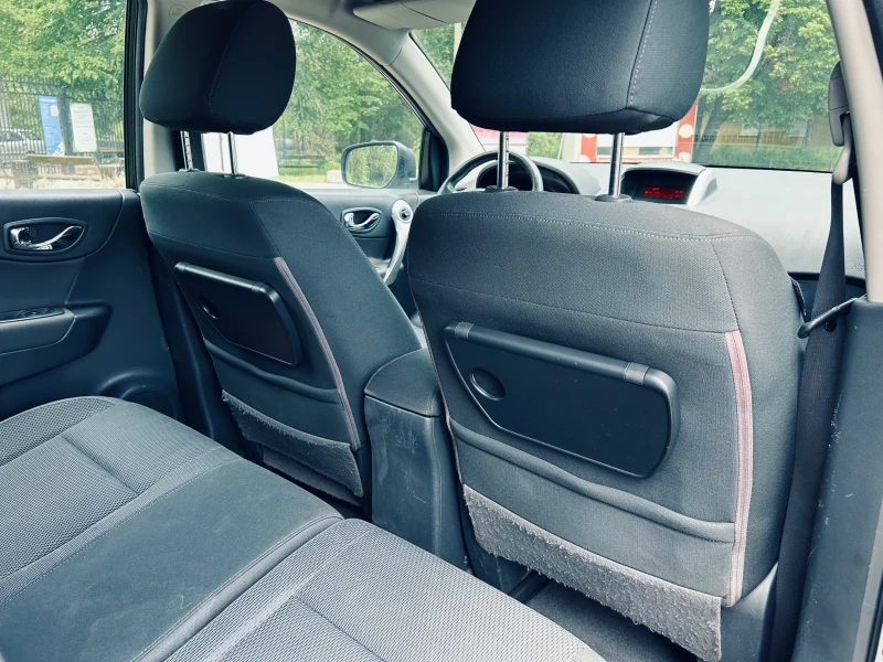 Renault Koleos 2.5 i, снимка 16 - Автомобили и джипове - 50487018