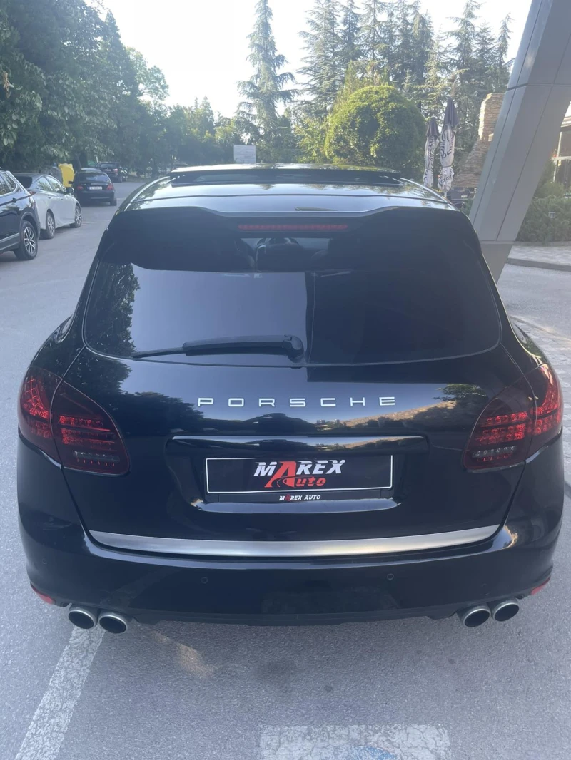 Porsche Cayenne TURBO * PANO * 3xTV * CHRONO * BURMEISTER * FULL* , снимка 5 - Автомобили и джипове - 50786113