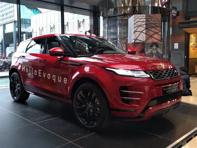 Land Rover Range Rover Evoque BLACK PAKET  AWD* R-DYNAMIC Hybrid, снимка 2 - Автомобили и джипове - 52558306