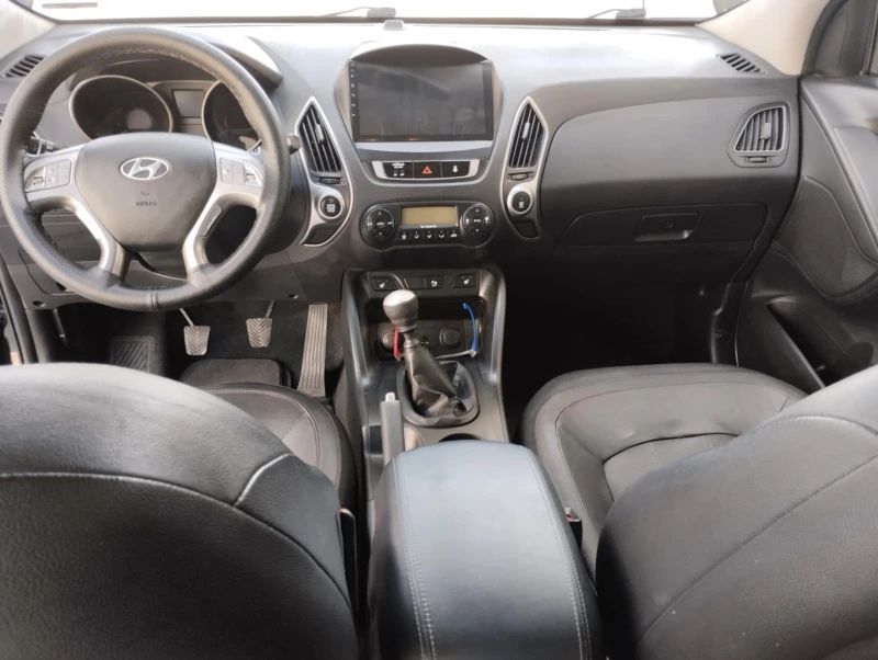 Hyundai IX35 1.7CRDI, снимка 8 - Автомобили и джипове - 52641738