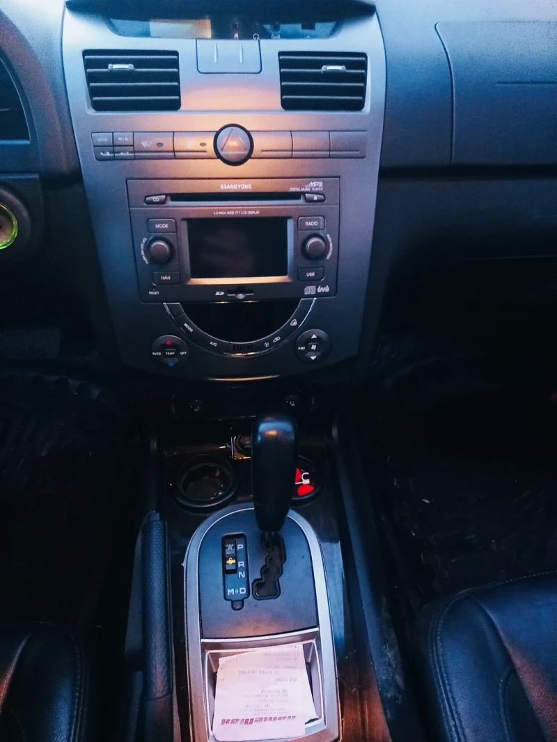 SsangYong Rexton 2.7CDPF , снимка 9 - Автомобили и джипове - 52906601
