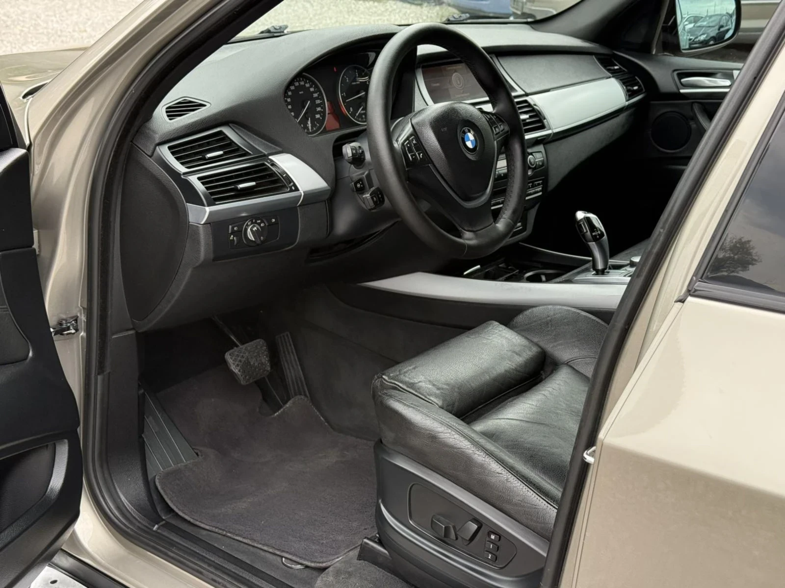 BMW X5 3.5 D 286k.c - изображение 9