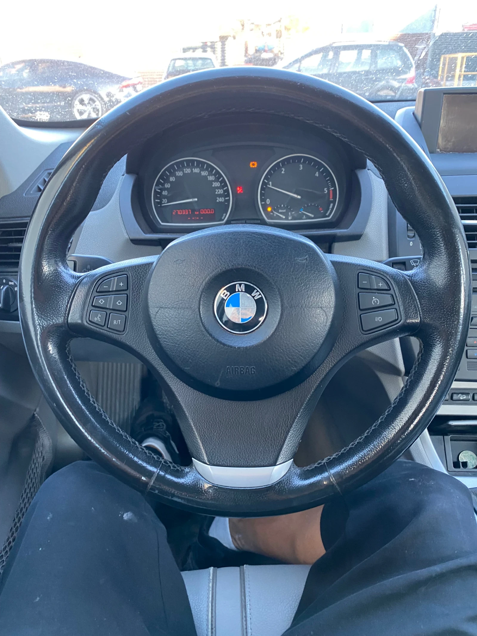 BMW X3 2.0D_4x4_Кожен салон _Навигация_150 к.с 6 скорости - изображение 8