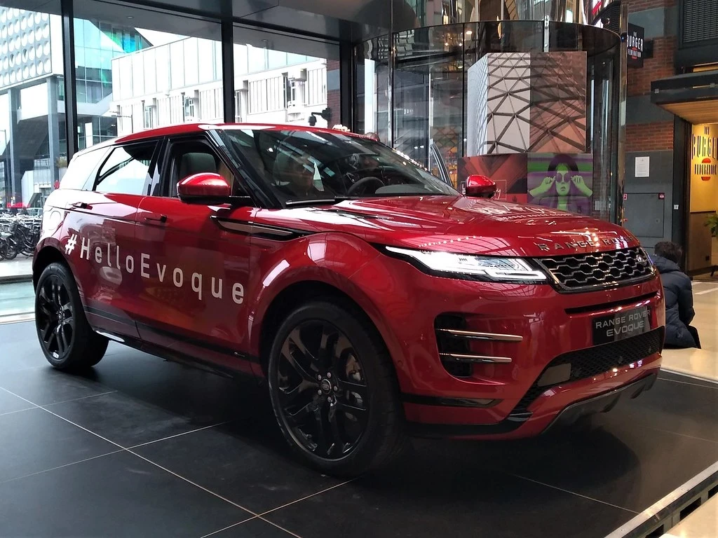 Land Rover Range Rover Evoque BLACK PAKET  AWD* R-DYNAMIC Hybrid | Mobile.bg � ����������� 2