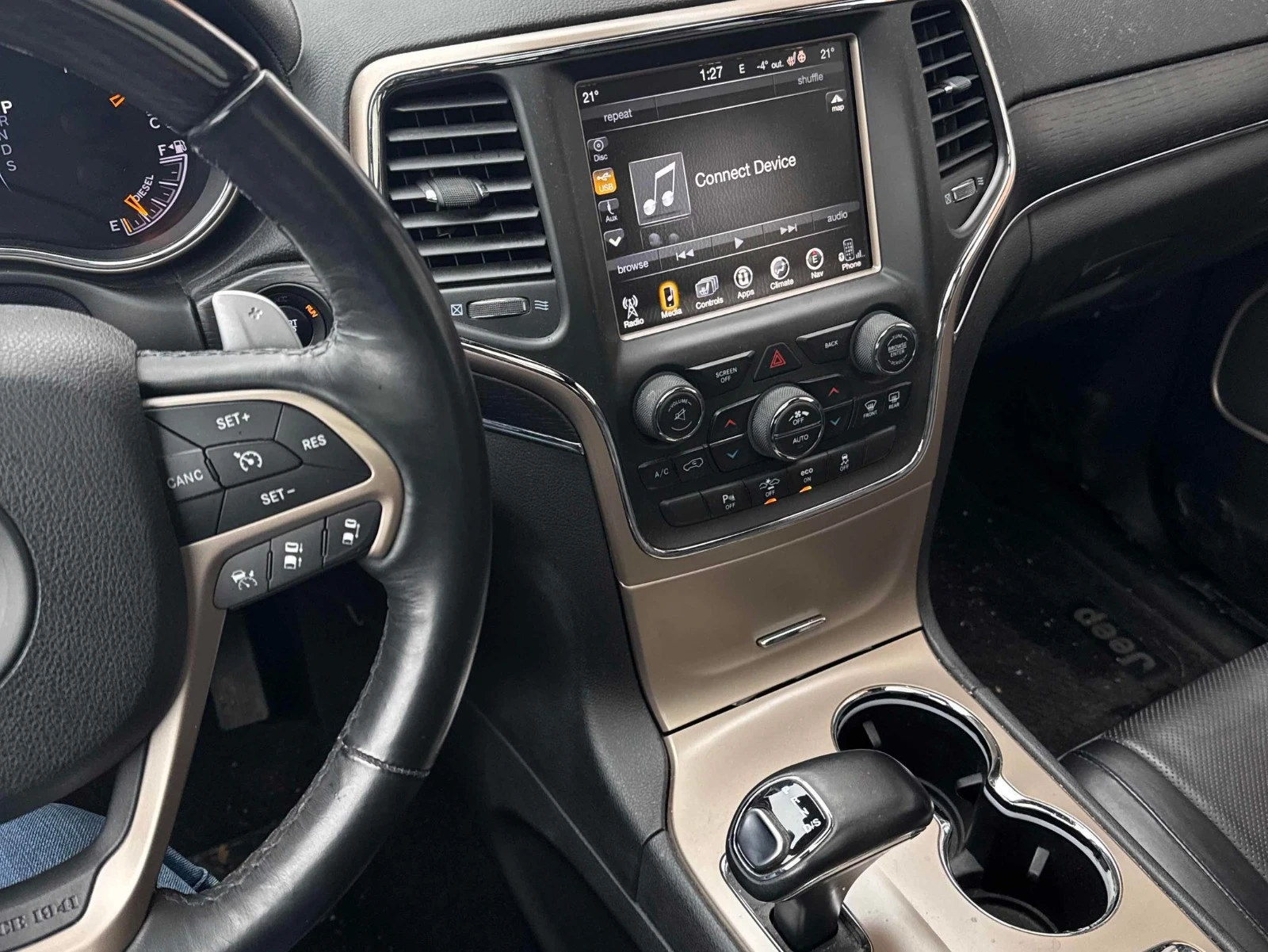 Jeep Grand cherokee SUMMIT CARFAX АВТО КРЕДИТ  - изображение 8