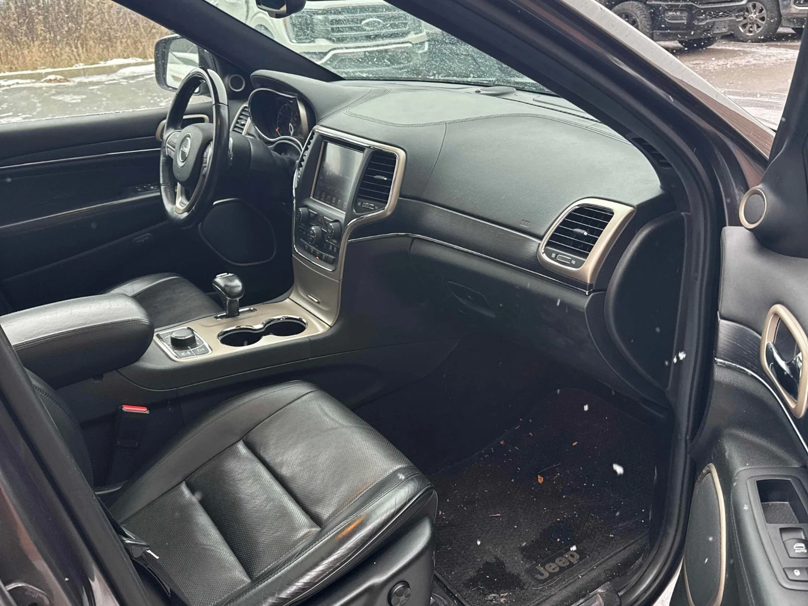 Jeep Grand cherokee SUMMIT CARFAX ���� ������  | Mobile.bg � ����������� 13
