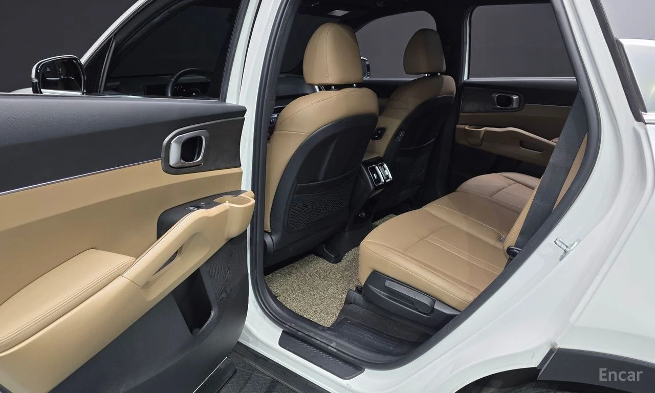 Kia Sorento ДИСТРОНИК* ОБДУХВАНЕ* DIGITAL* КАМЕРА* 4 ПОДГРЕВА*, снимка 10 - Автомобили и джипове - 54391354