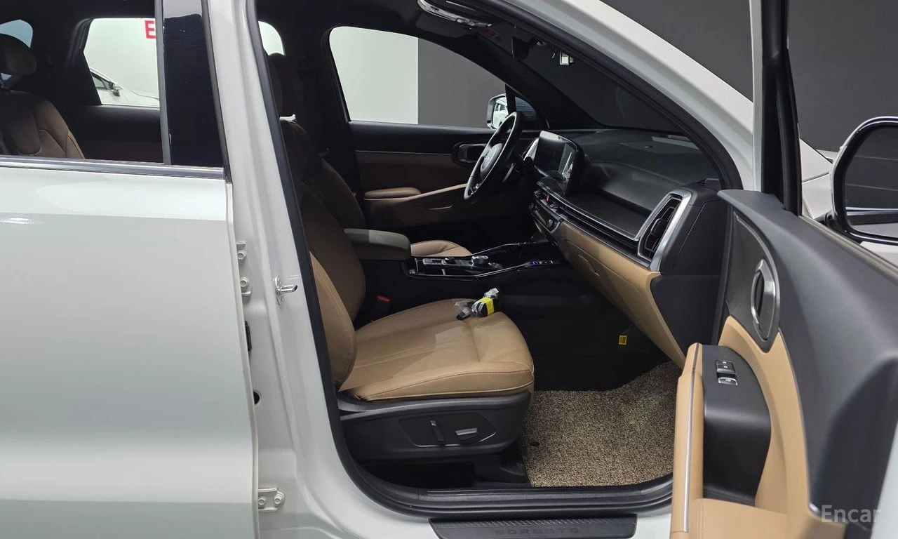 Kia Sorento ДИСТРОНИК* ОБДУХВАНЕ* DIGITAL* КАМЕРА* 4 ПОДГРЕВА*, снимка 13 - Автомобили и джипове - 54391354