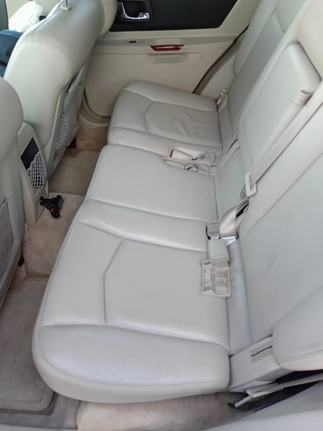 Cadillac Srx, снимка 8 - Автомобили и джипове - 54806420