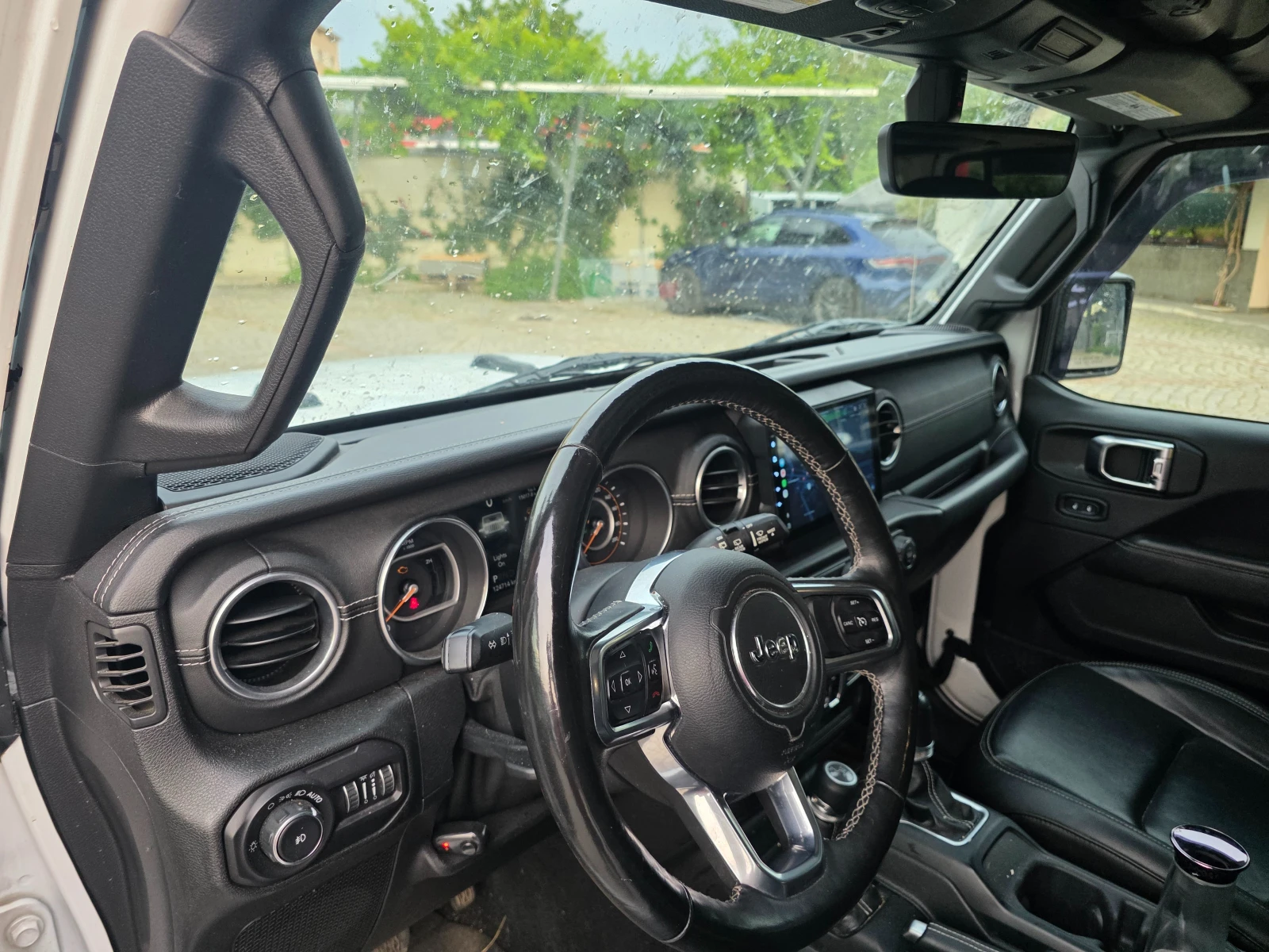 Jeep Wrangler Sahara, снимка 3 - Автомобили и джипове - 54947683