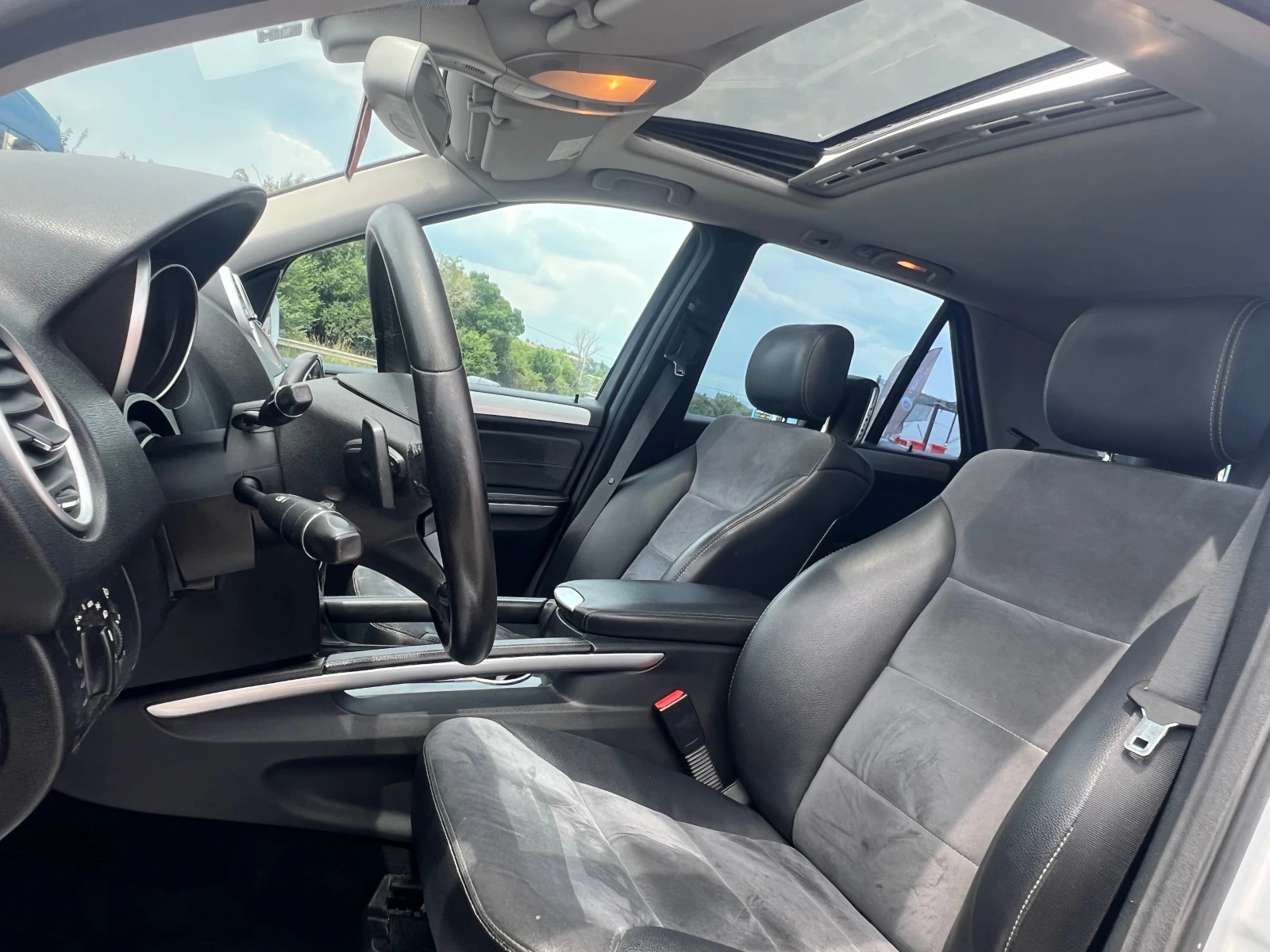 Mercedes-Benz ML 280, снимка 16 - Автомобили и джипове - 55313138