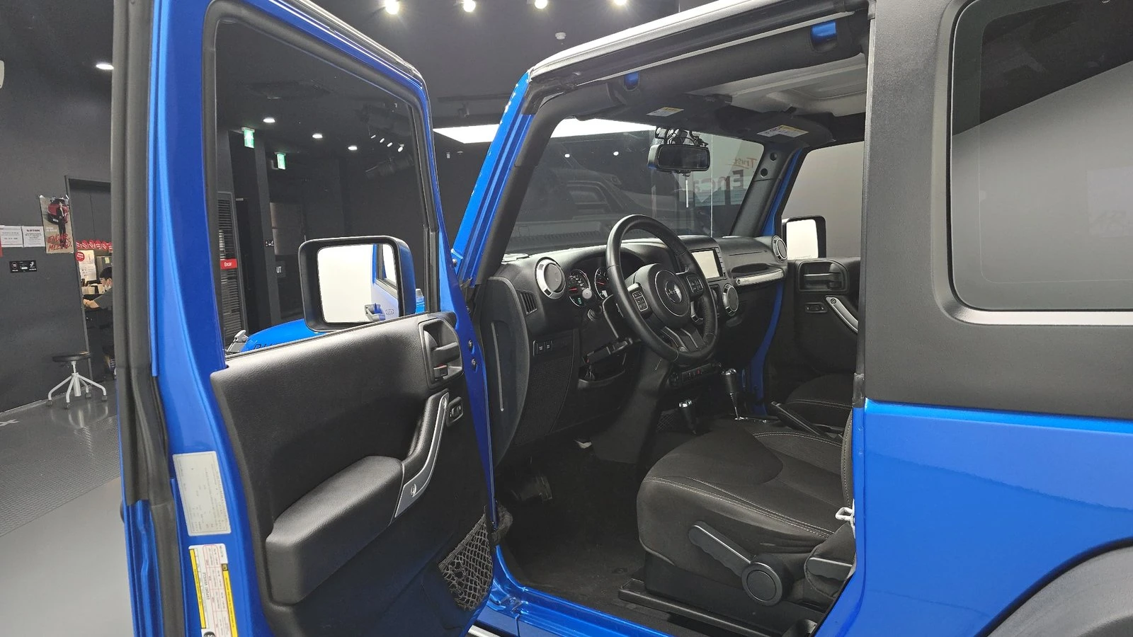Jeep Wrangler 3.6* КРАЙНА ЦЕНА, снимка 10 - Автомобили и джипове - 55348368