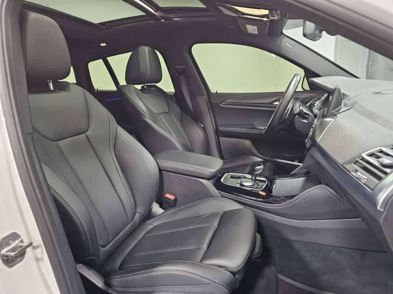 BMW X4 * xDrive30i * CARFAX * БЕЗ ПЪРВОНАЧАЛНА ВНОСКА, снимка 12 - Автомобили и джипове - 55474582