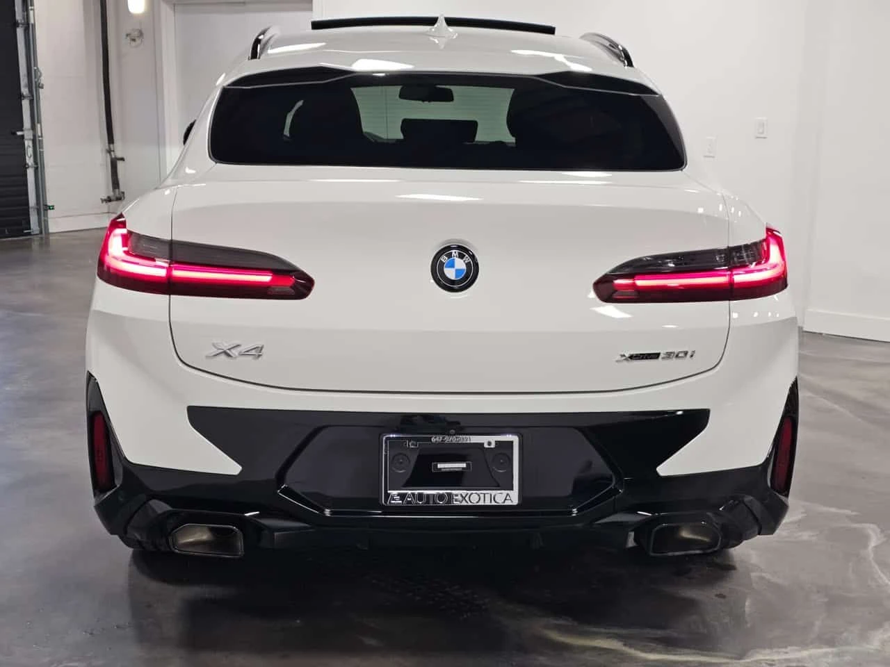 BMW X4 * xDrive30i * CARFAX * БЕЗ ПЪРВОНАЧАЛНА ВНОСКА, снимка 4 - Автомобили и джипове - 55474582